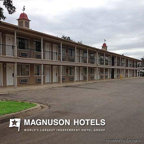 Inn Of Uvalde Exterior photo