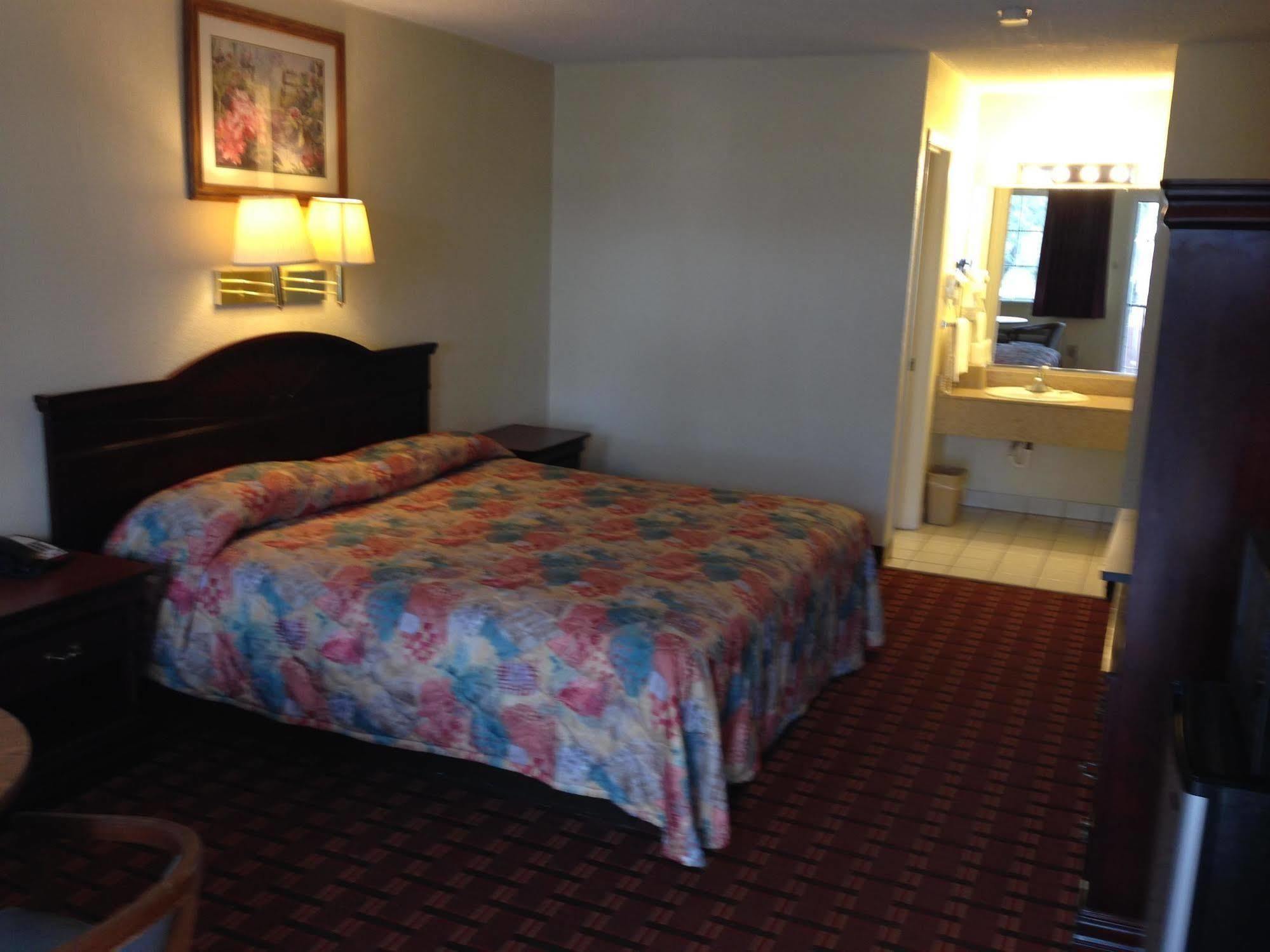 Inn Of Uvalde Exterior photo